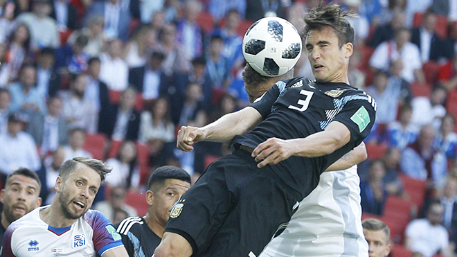 World Cup 2018: Góc chiến thuật: Argentina đang lãng phí bóng chết ảnh 1